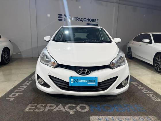 HYUNDAI HB20 1.6 PREMIUM 16V FLEX 4P AUTOMÁTICO